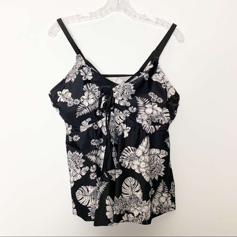 Time and True Black and White Floral Tankini Top